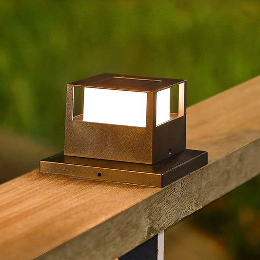 Solar Column Post Cap Light — Outdoor Fence Gate Pillar Garden Courtyard Lamp, IP54 Waterproof